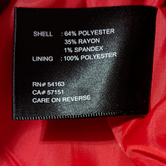 Vintage Kenneth Cole New York Red Jacket Zip Mid Length Asymmetrical Belt Coat M - Picture 11 of 15